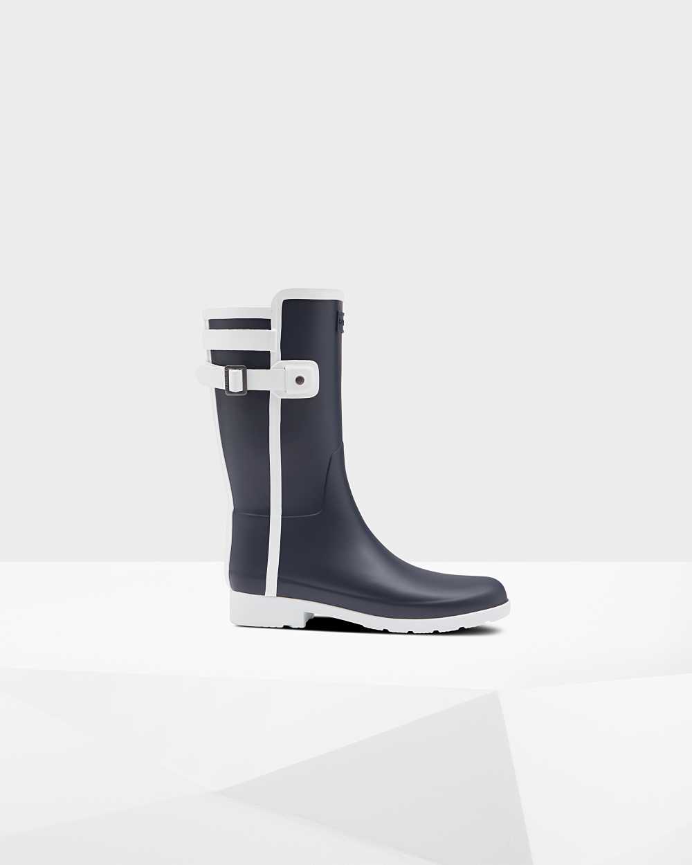 Hunter Refined Slim Fit Contrast Short Mid-Calf Women's Rain Boots NZ-19039O Navy/White